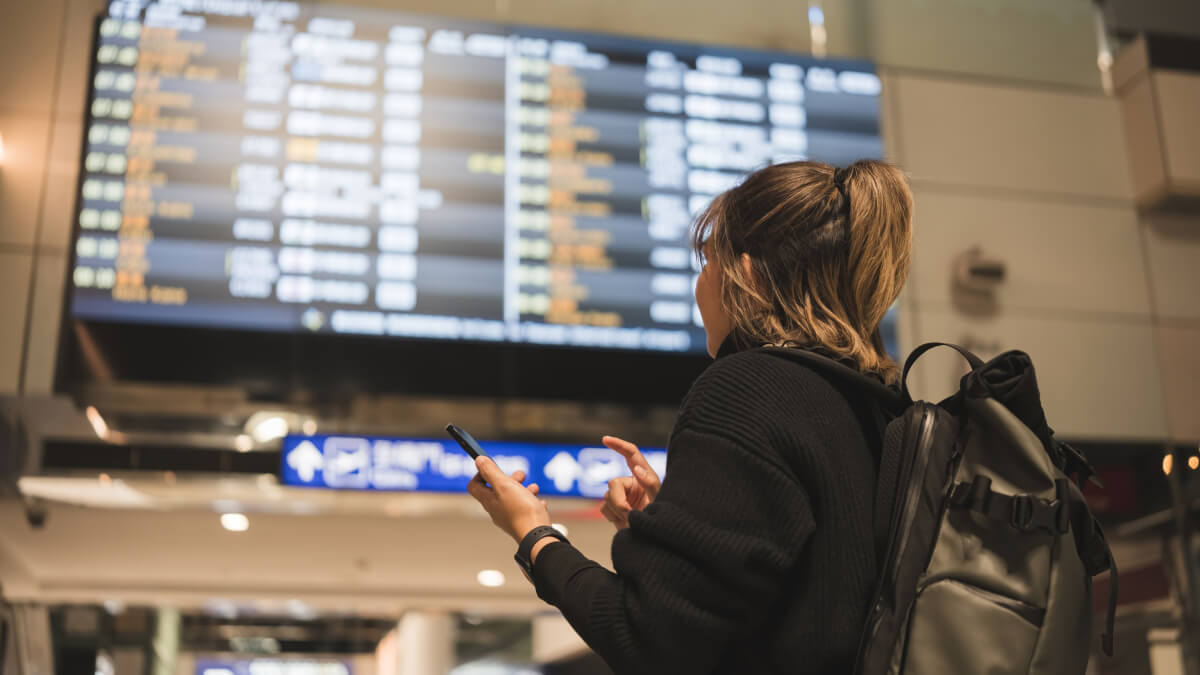 Airport Screen